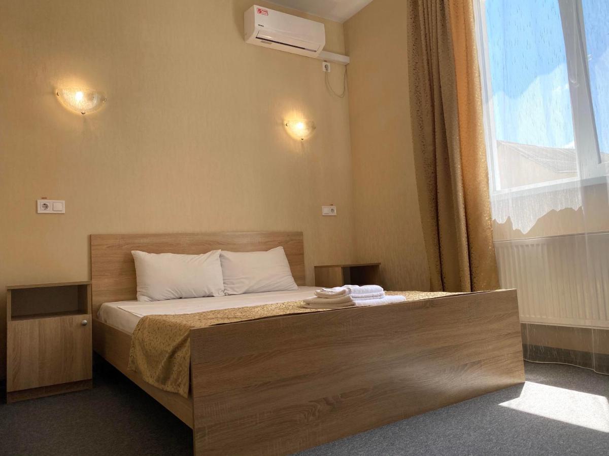 Guest House Sotni Kiev Luaran gambar